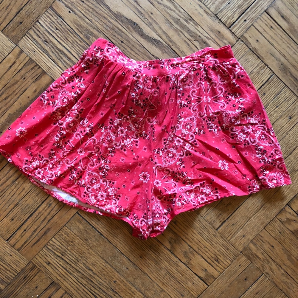 Bandana Print Flowy Shorts